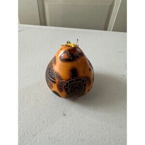 Handcrafted Peruvian Pyrography Hawaiian Folk Art Honu Turtle Gourd Ornament